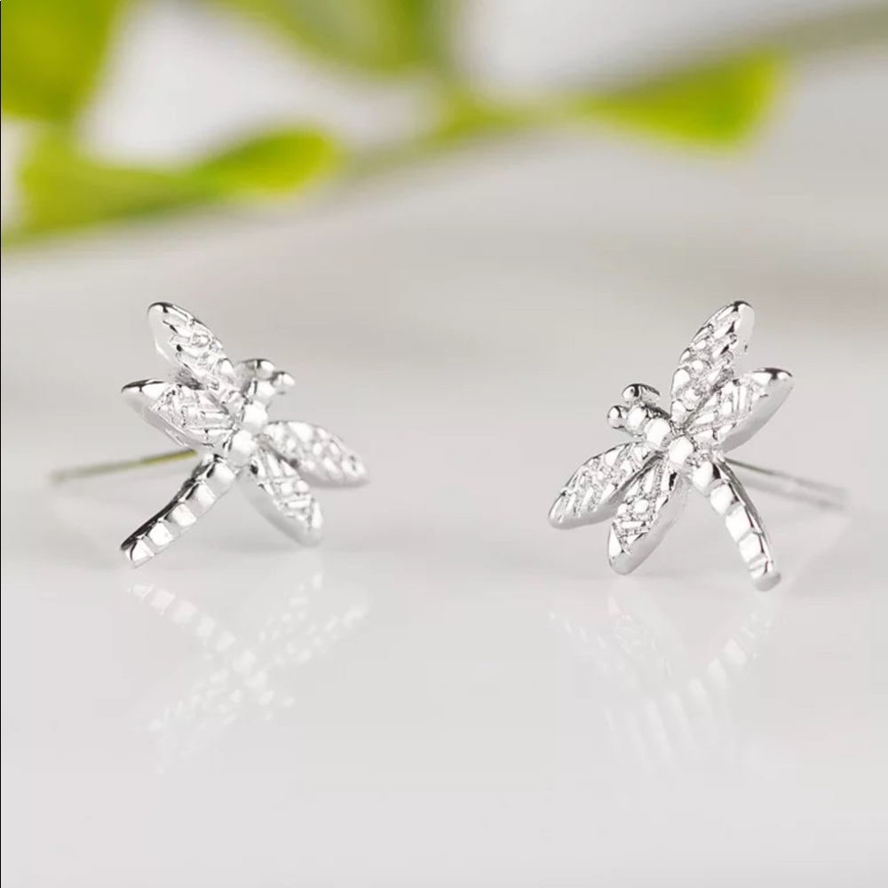 ♨️925 Sterling Silver Dragonfly Stud Earrings